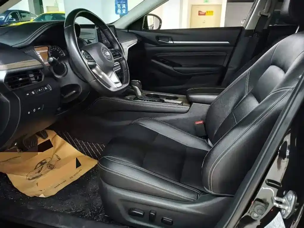 Nissan Teana — миниатюра 7