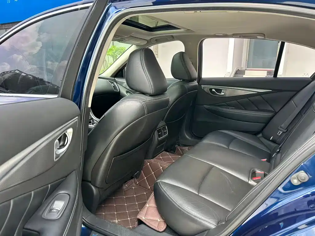 Infiniti Q50L — миниатюра 5