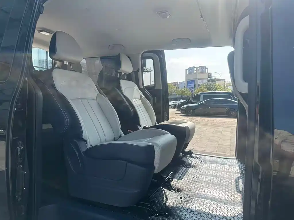 DONGFENG LINGZHI PLUS