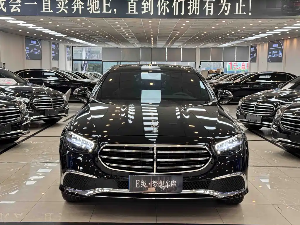 Mercedes-Benz E-Class 2021