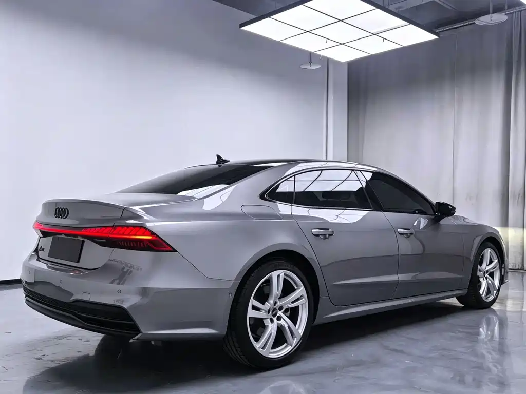 Audi A7L — миниатюра 13
