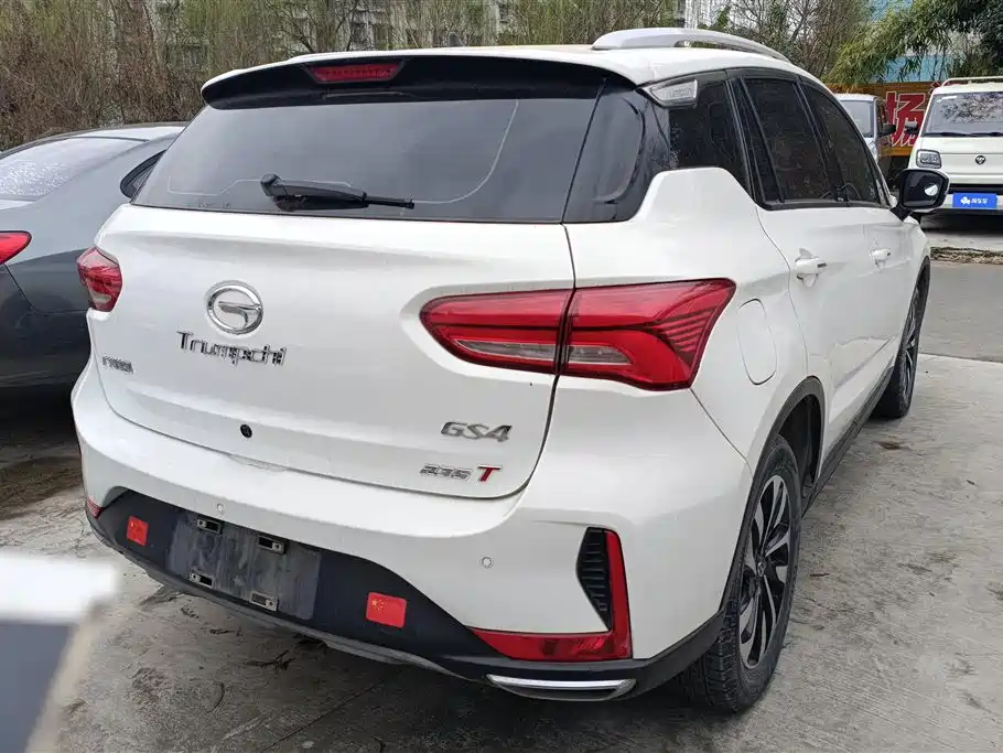 GAC TRUMPCHI GS4