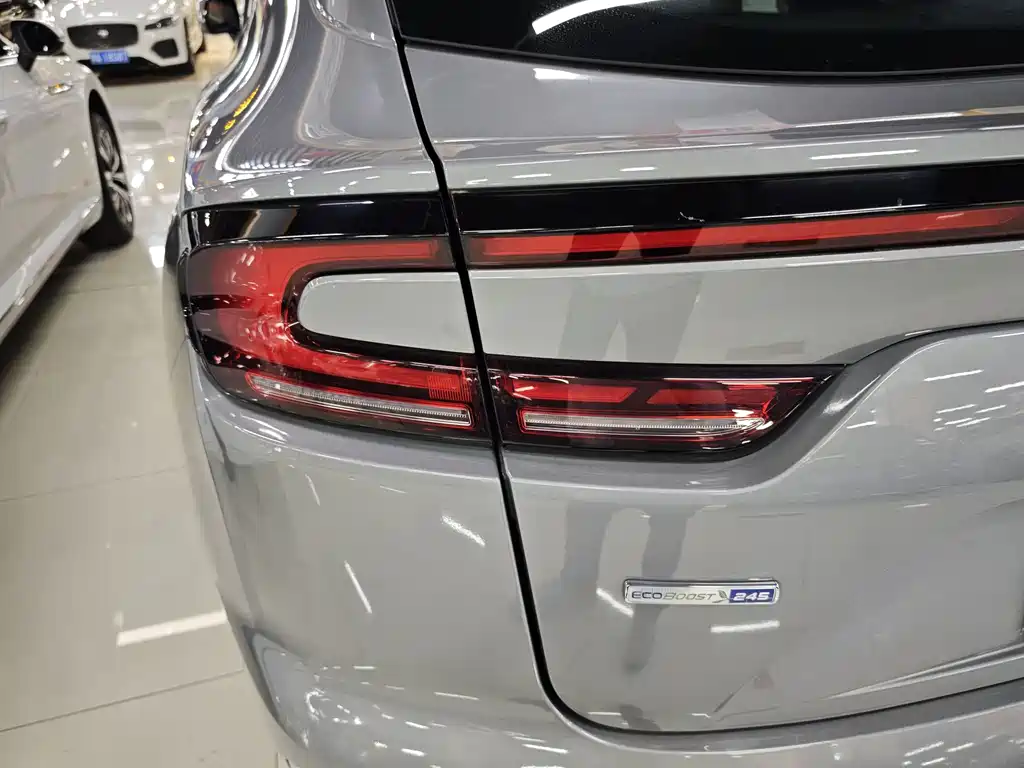 Ford Evos — миниатюра 19