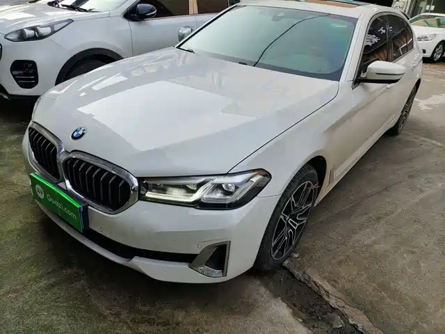 BMW  5 SERIES 2021