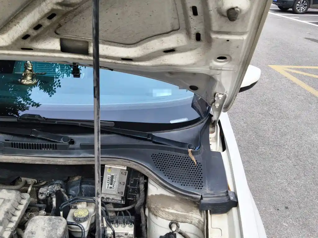 Volkswagen Santana — миниатюра 21