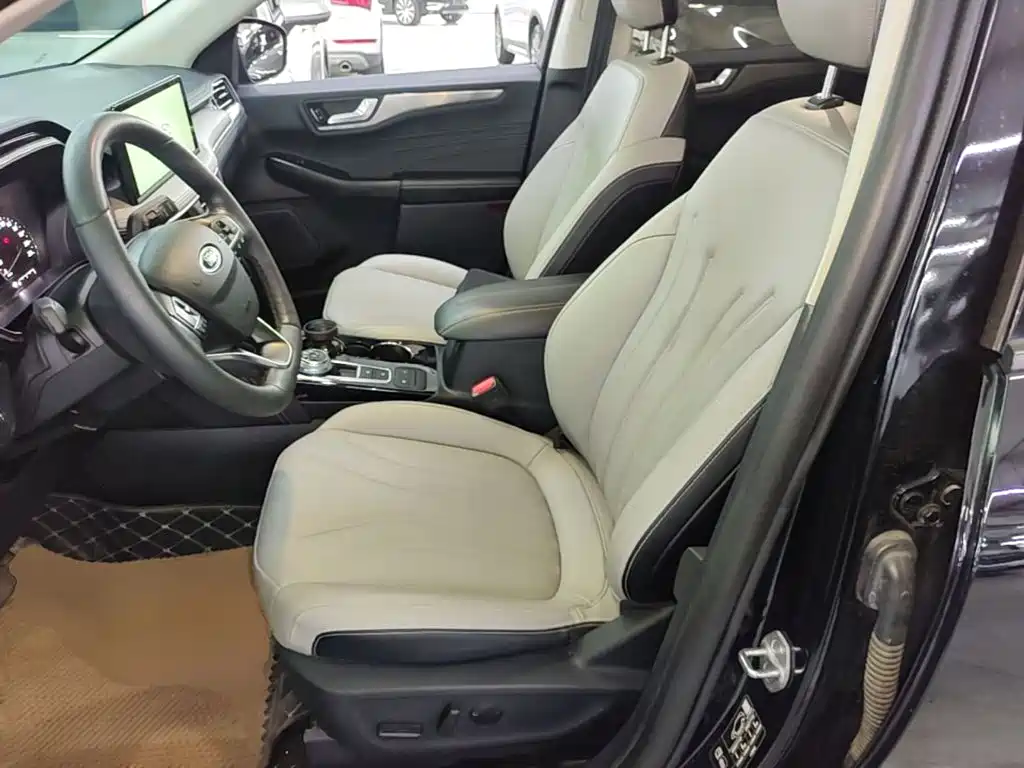 Ford Escape — миниатюра 15