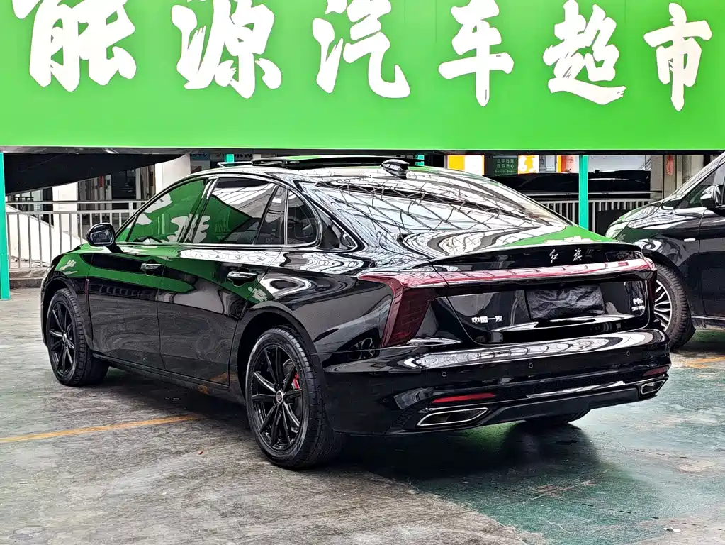Hongqi Hongqi H5 — миниатюра 16