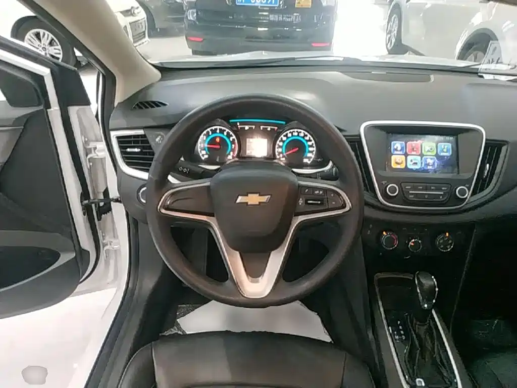 Chevrolet Cavalier — миниатюра 11