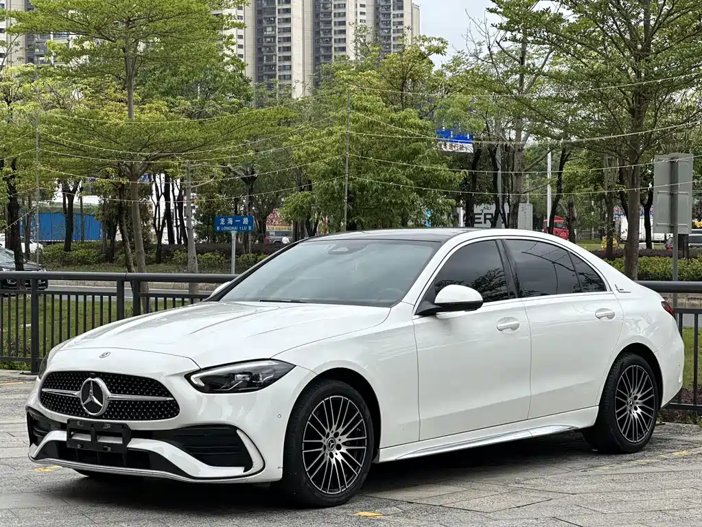 Mercedes-Benz C-Class 2023