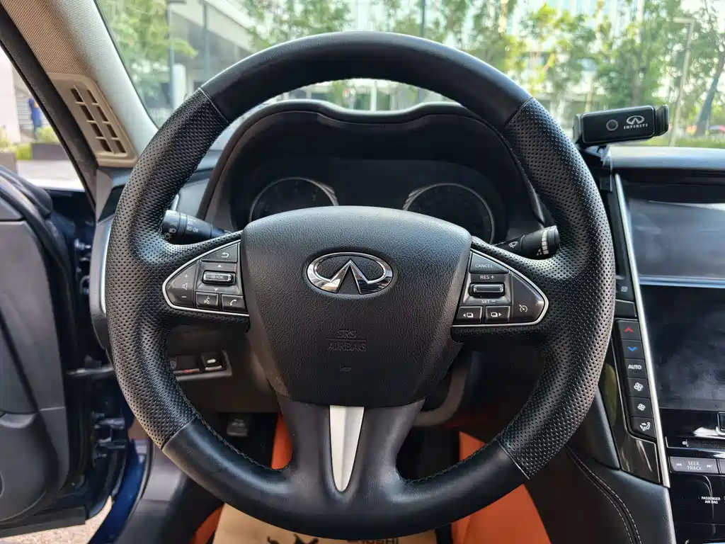 Infiniti Q50L — миниатюра 13