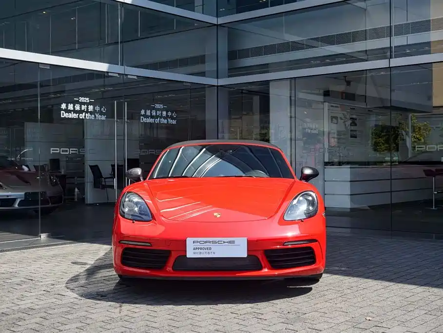 Porsche 718 2022 Boxster T 2.0T
