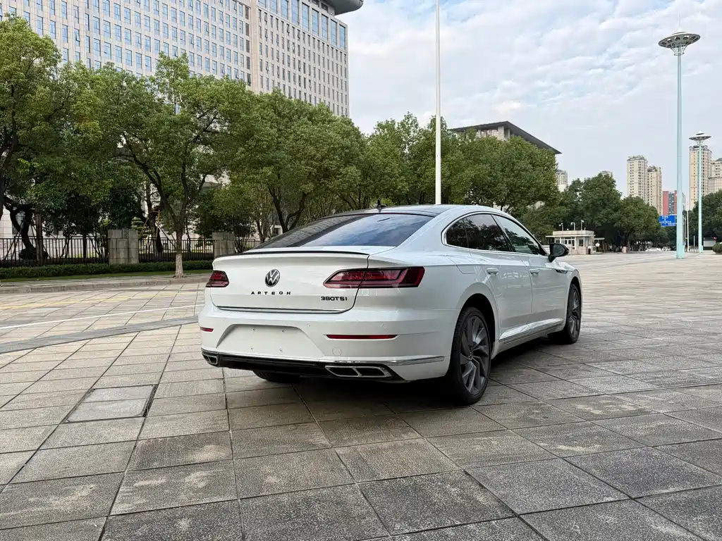 Volkswagen CC — миниатюра 34
