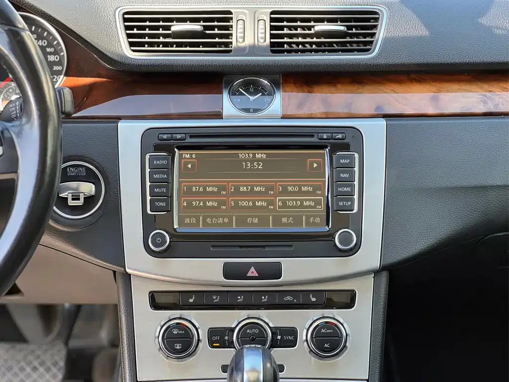 Volkswagen Magotan (Import) — миниатюра 8