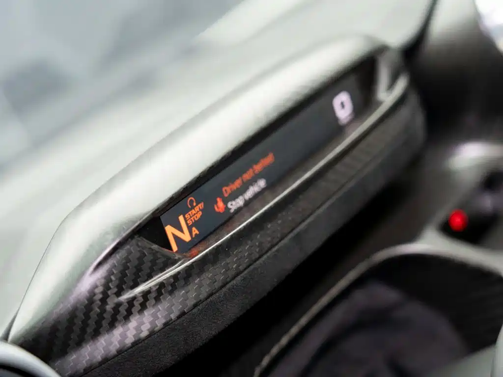 McLaren Senna — миниатюра 29