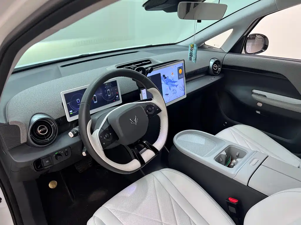 ARCFOX S — миниатюра 15