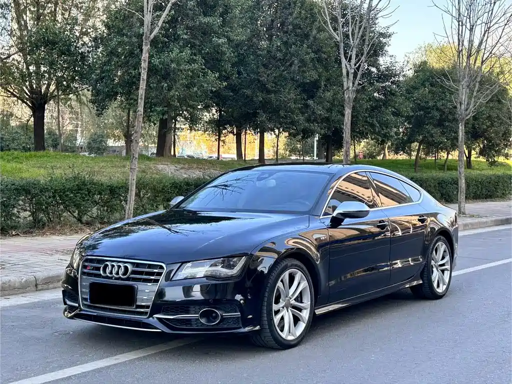Audi S7 2015
