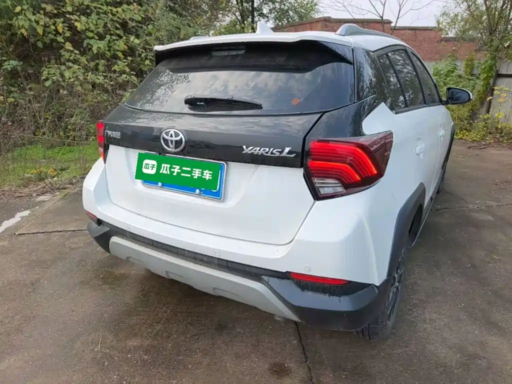 Toyota Yaris L — миниатюра 7