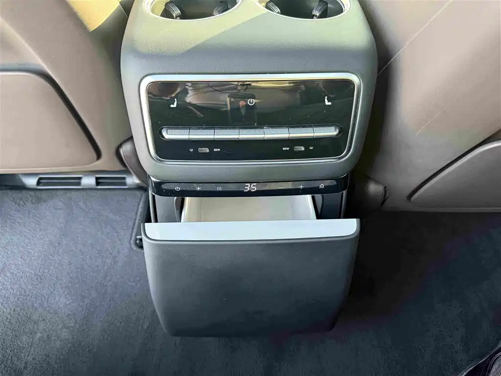 Li Auto Li L9 — миниатюра 14