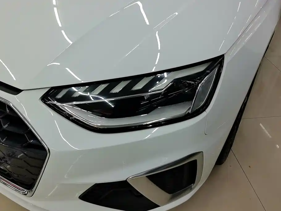 Audi A4L — миниатюра 5
