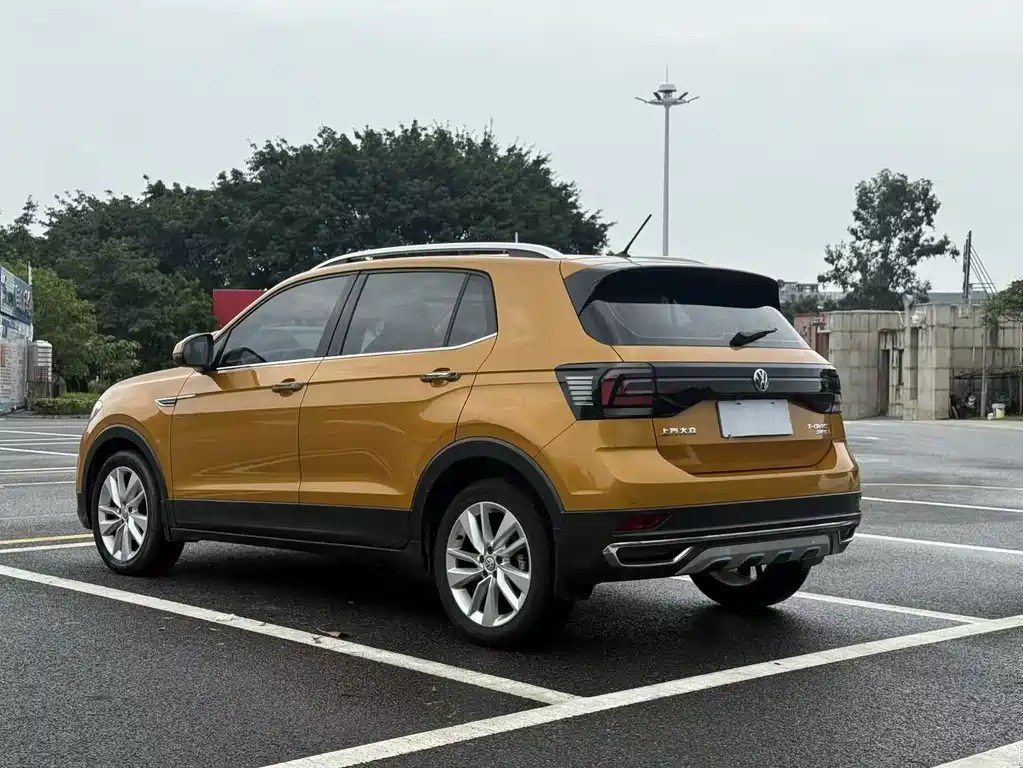 Volkswagen T-Cross — миниатюра 9