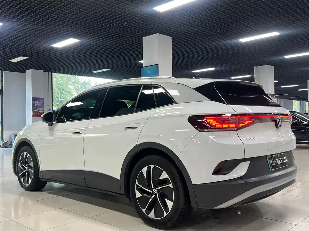 Volkswagen ID.4 Crozz — миниатюра 4