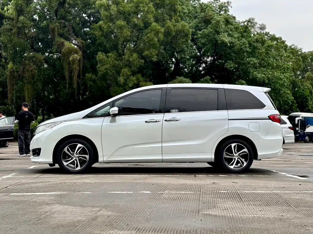 Honda Odyssey — миниатюра 18