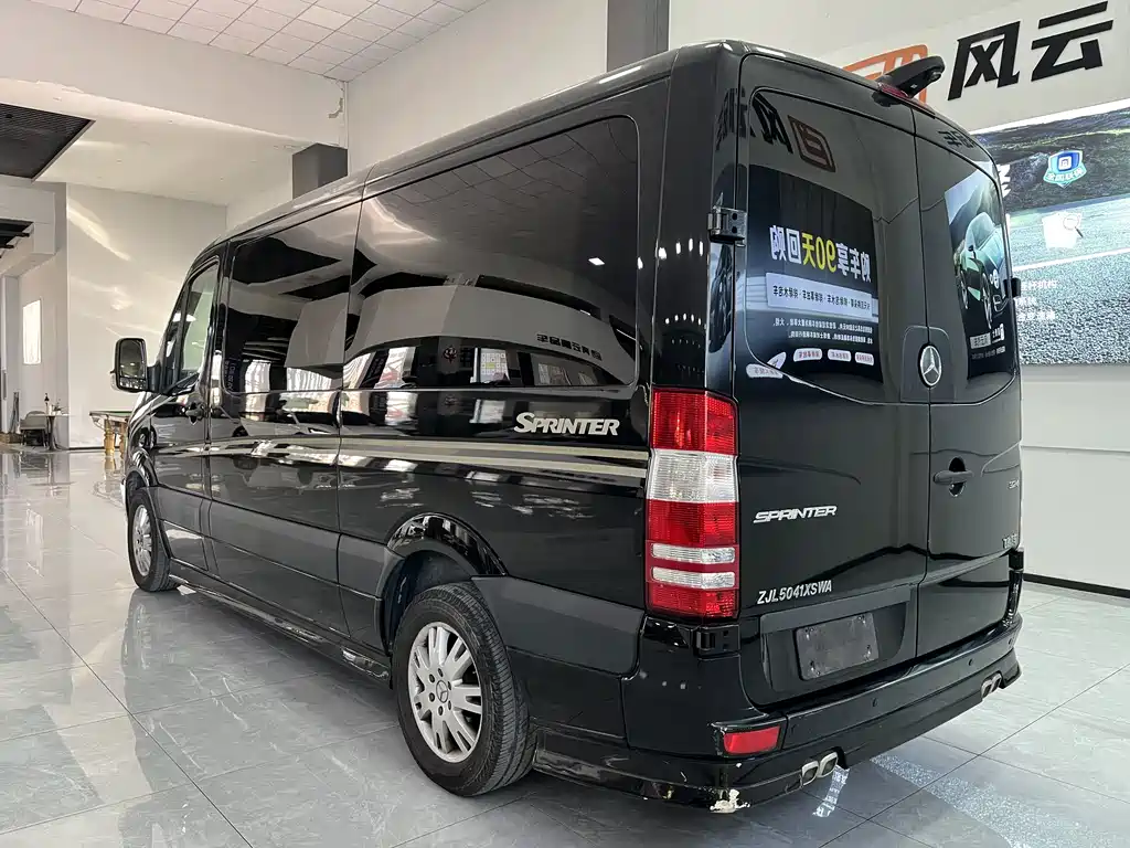 Mercedes-Benz Sprinter — миниатюра 6