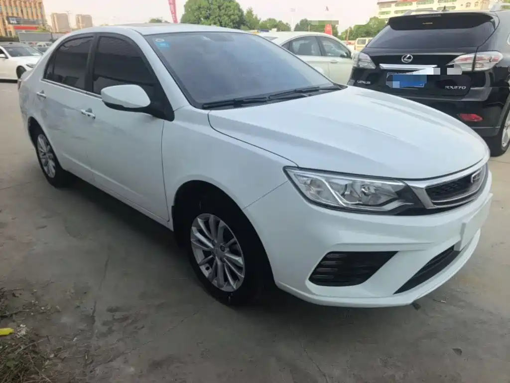 Geely Vision — миниатюра 4