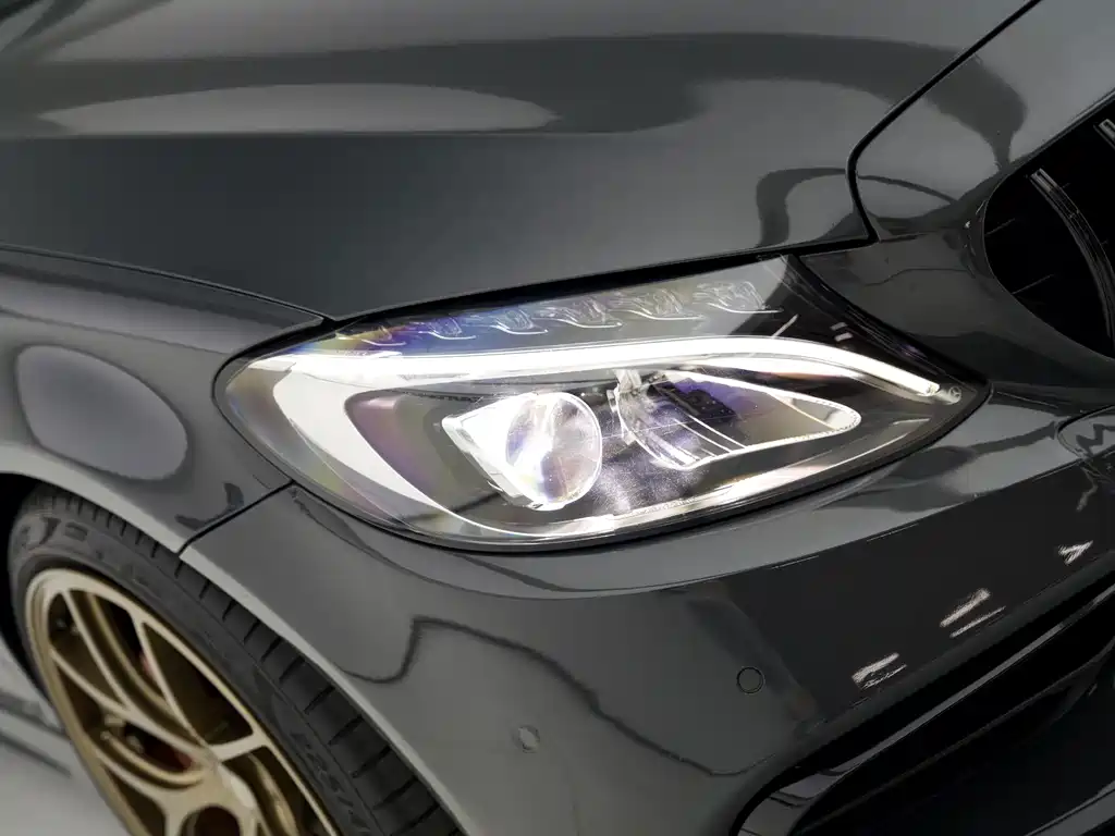 Mercedes-Benz C-Class (Import) — миниатюра 19