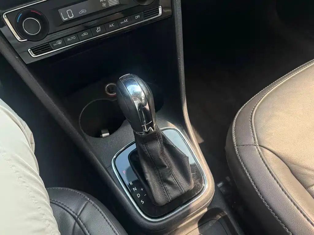 Volkswagen Polo — миниатюра 7
