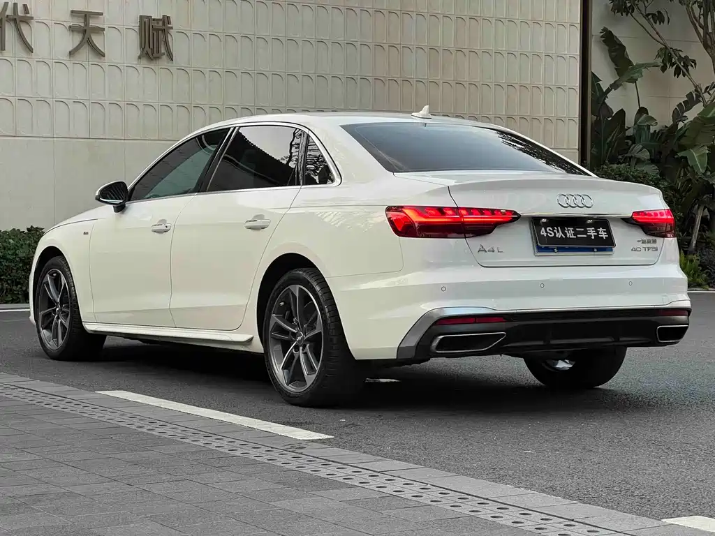 Audi A4L 2020 40 TFSI Fashion