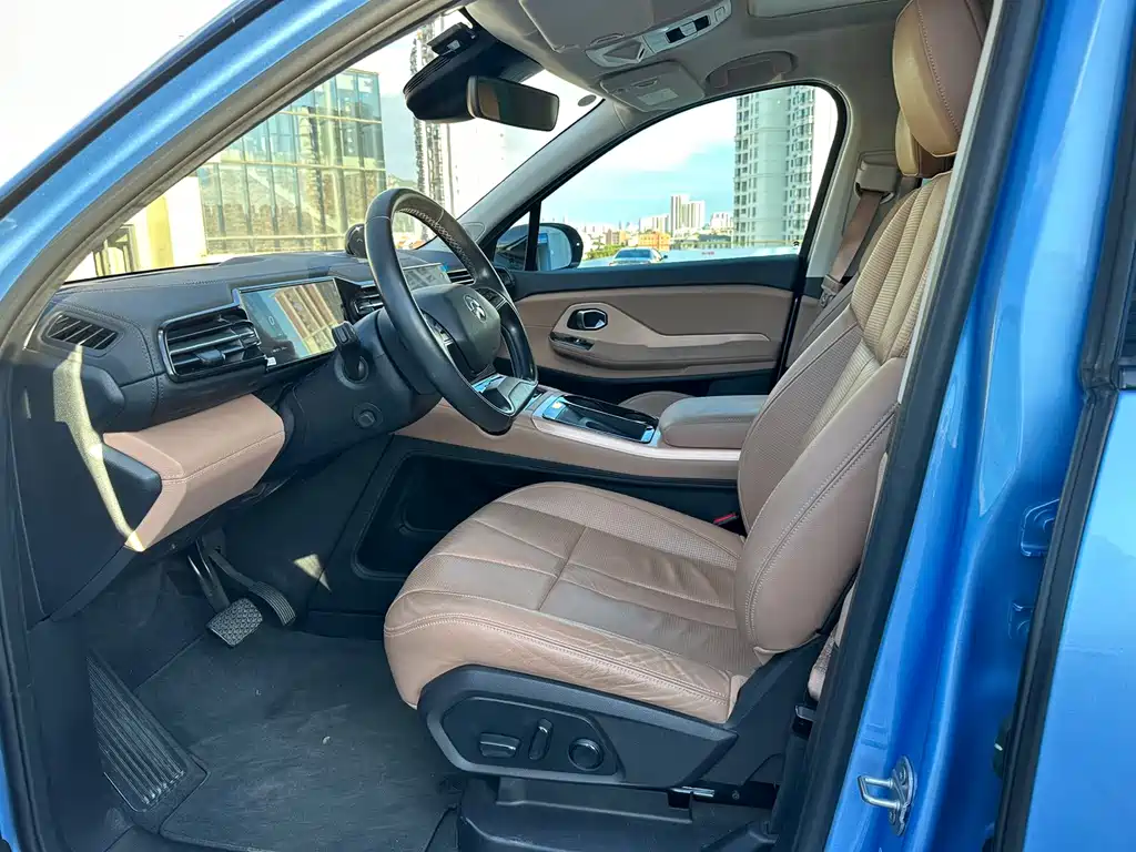 NIO ES8 — миниатюра 4