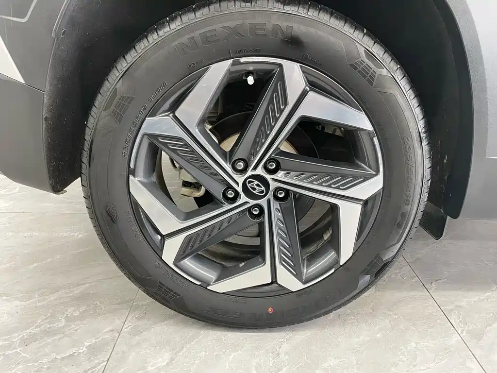 Hyundai Tucson — миниатюра 20