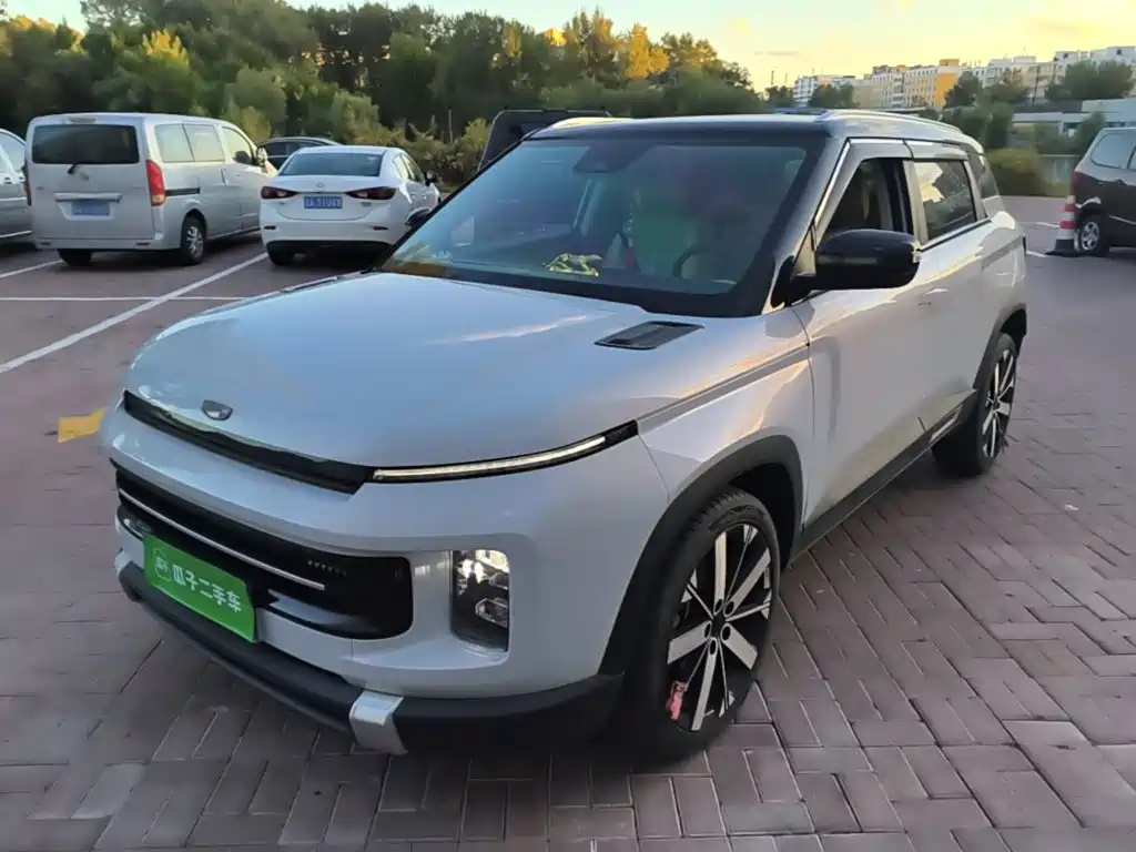 Geely Icon