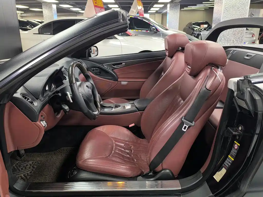 Mercedes-Benz SL-Class — миниатюра 9