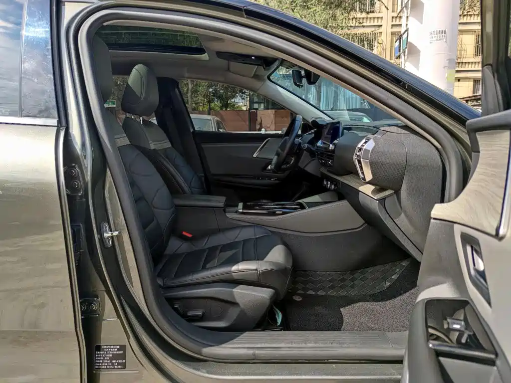 Citroen C5 X — миниатюра 8