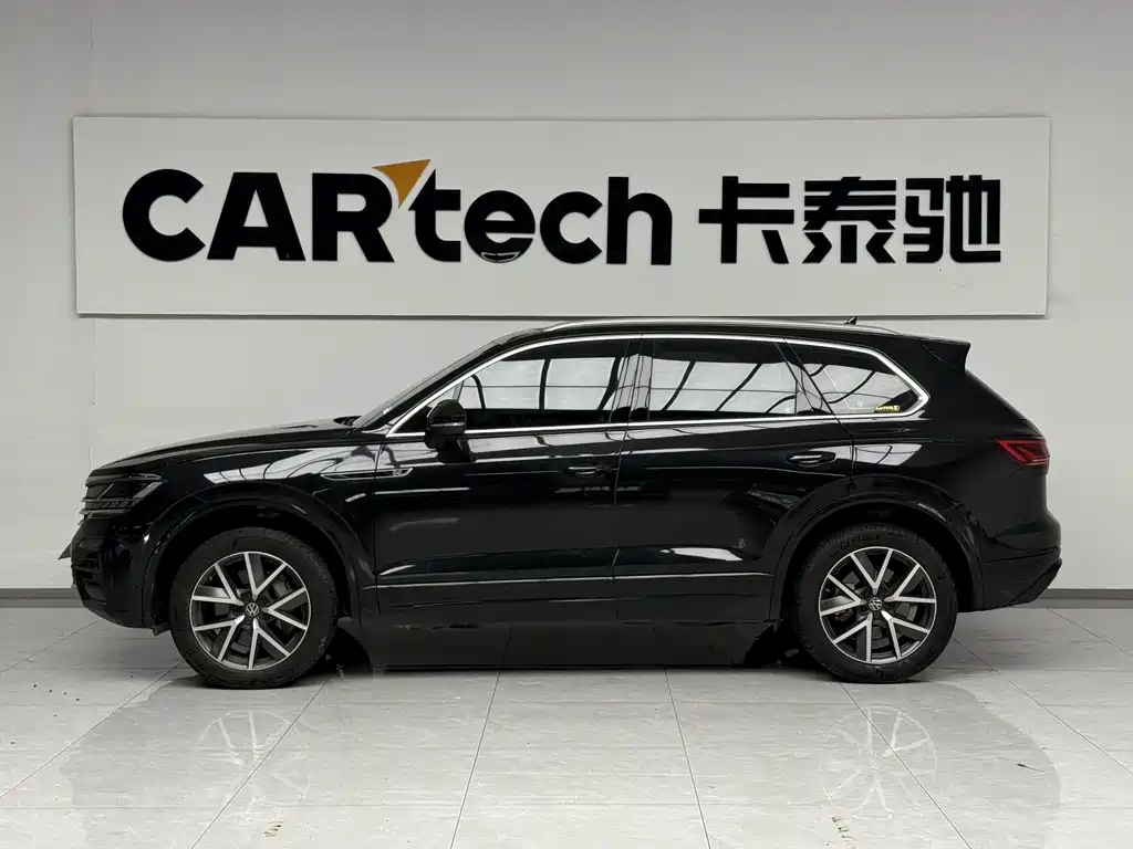 Volkswagen Touareg — миниатюра 3