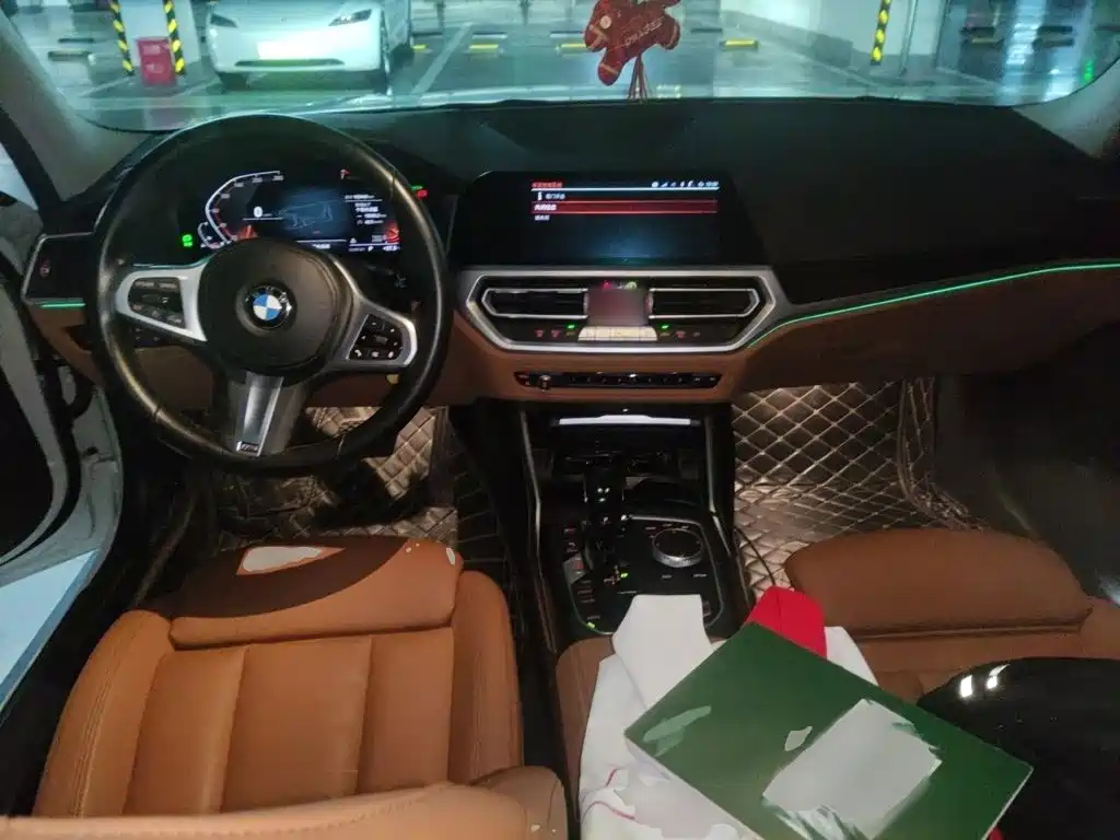 BMW 3 Series — миниатюра 13