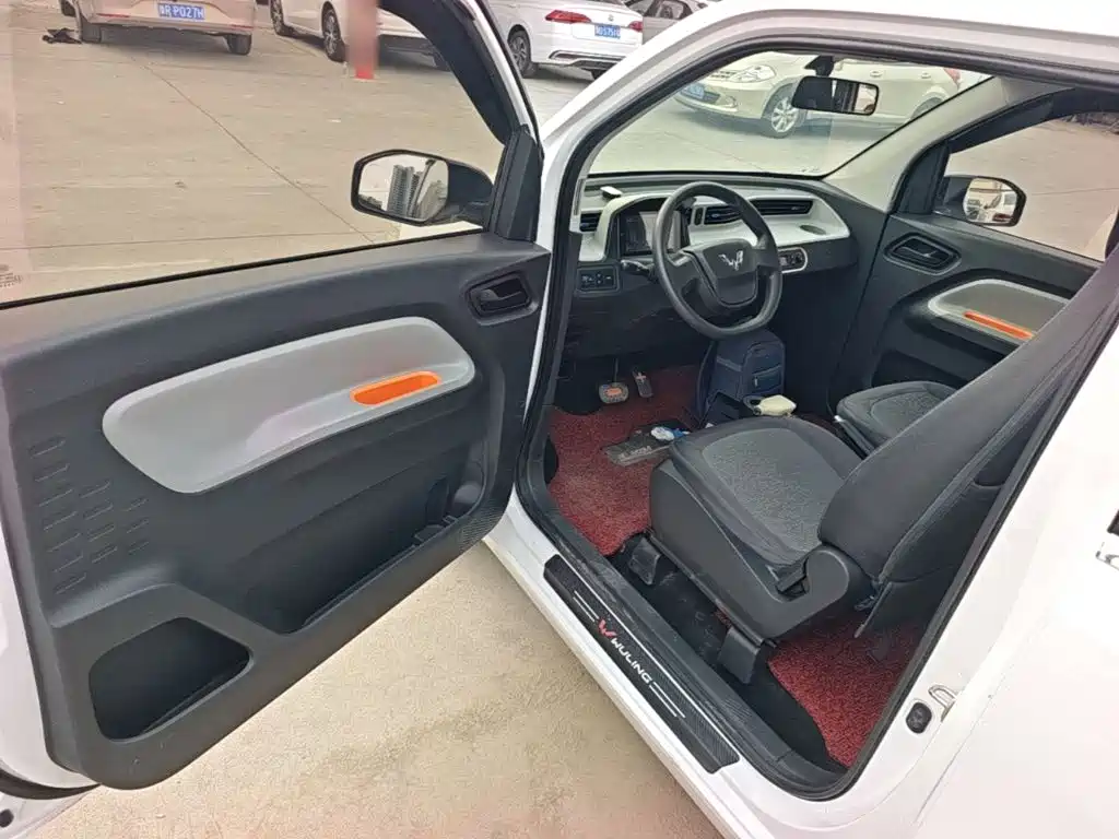 Wuling MINIEV — миниатюра 16
