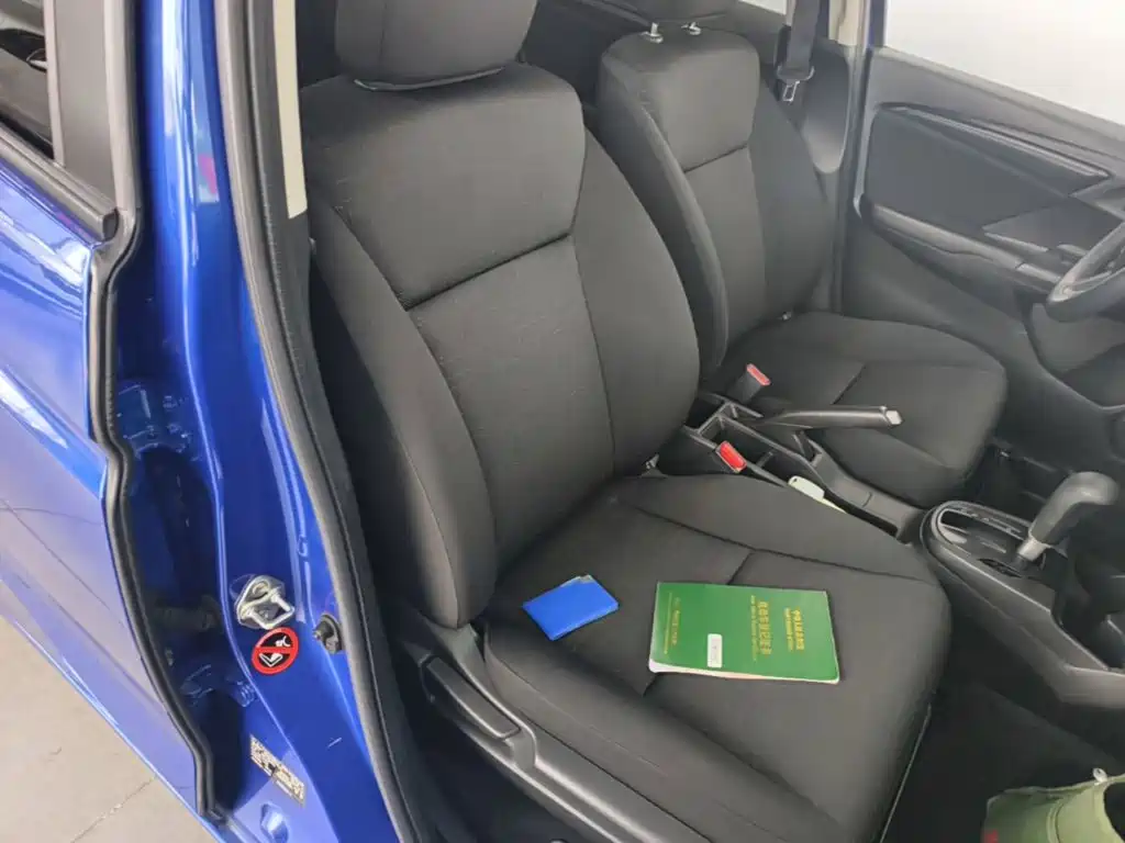 Honda Fit — миниатюра 25