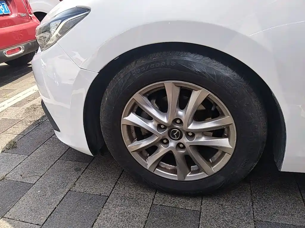 Mazda 3 Axela — миниатюра 23
