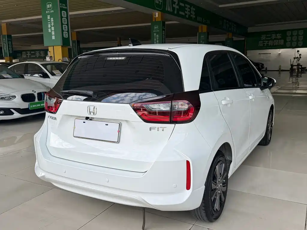 Honda Fit — миниатюра 13