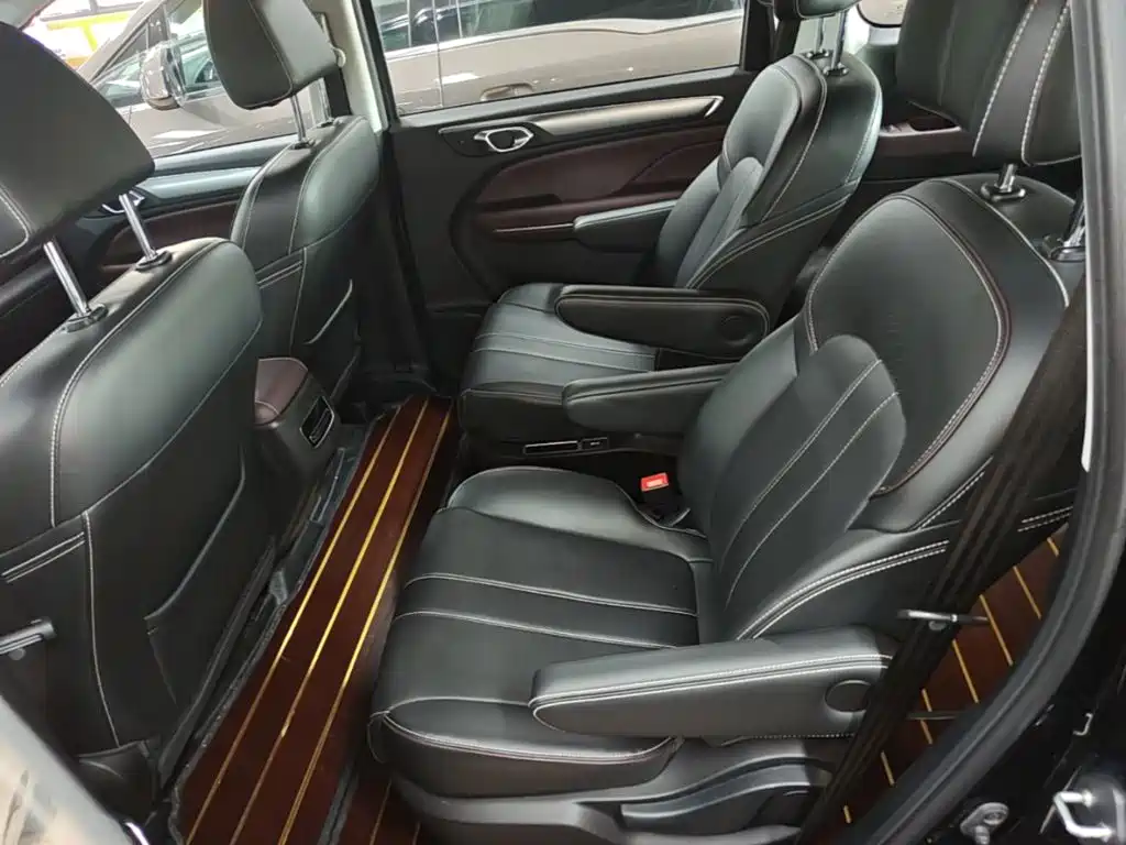 GAC Motor Trumpchi M6 — миниатюра 17