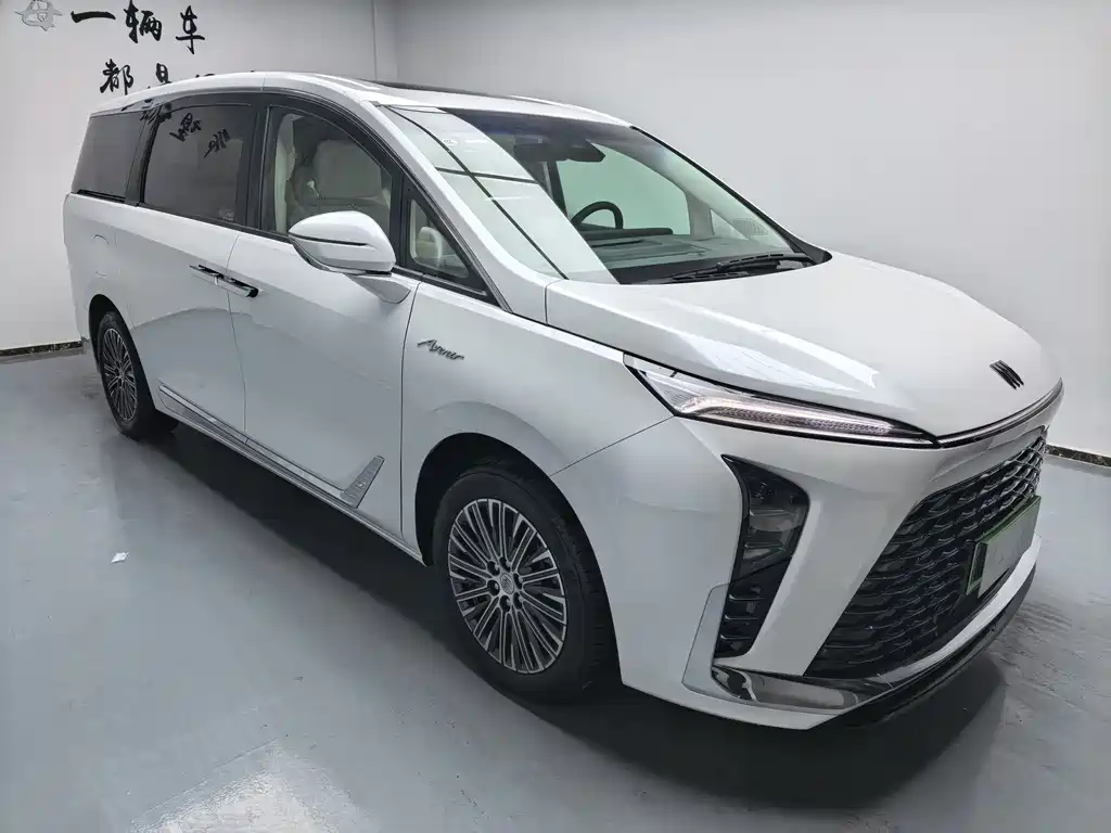 BUICK GL8 NEW ENERGY