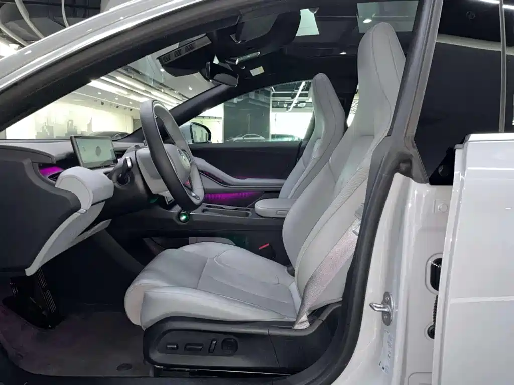 NIO ET5T 2025 75kWh Touring