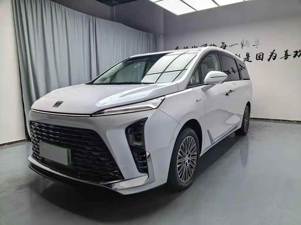 BUICK GL8 NEW ENERGY