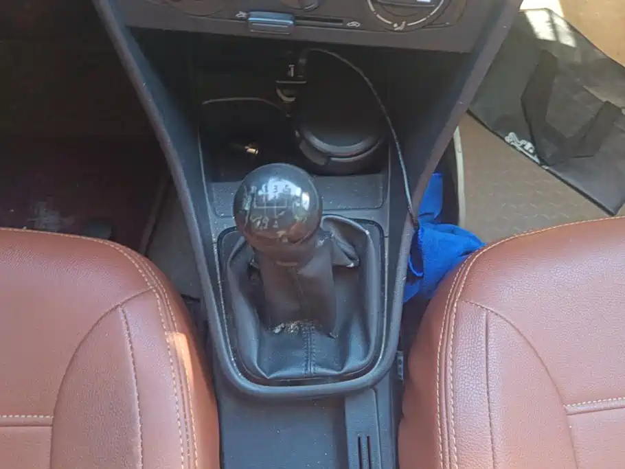 Volkswagen Santana — миниатюра 16