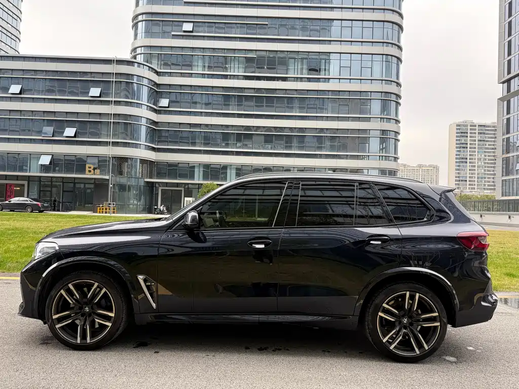 BMW X5 M