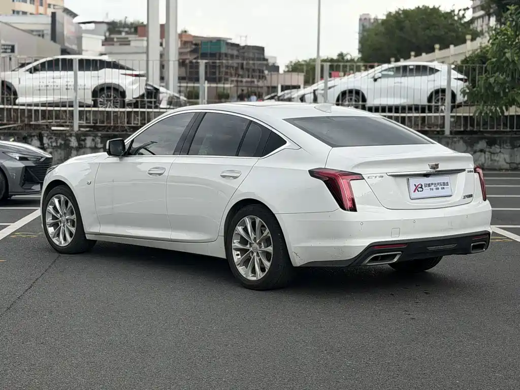 Cadillac CT5 — миниатюра 2