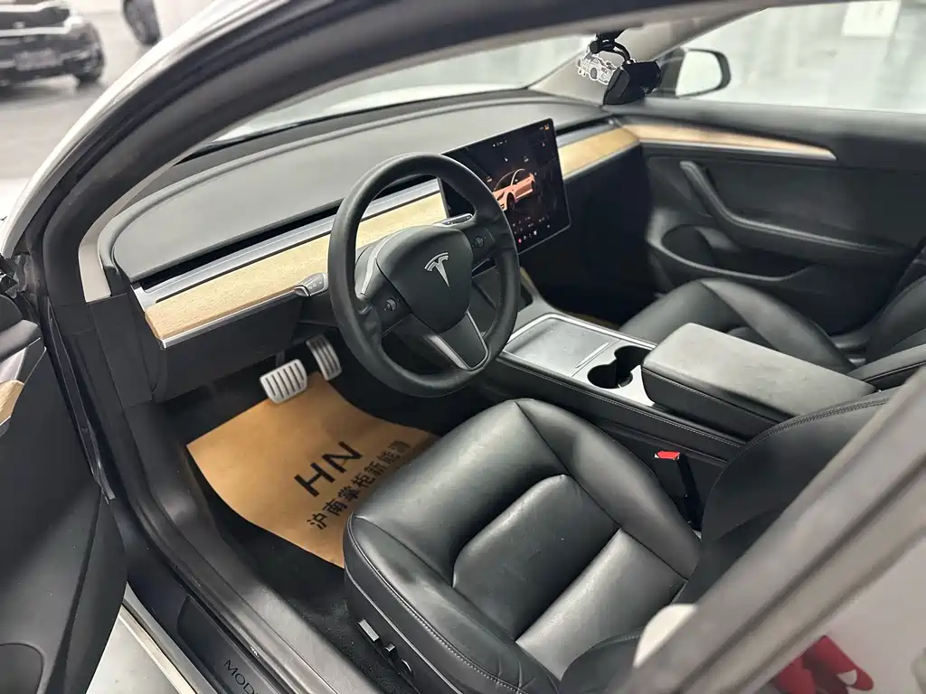Tesla Model 3 2022 Performance